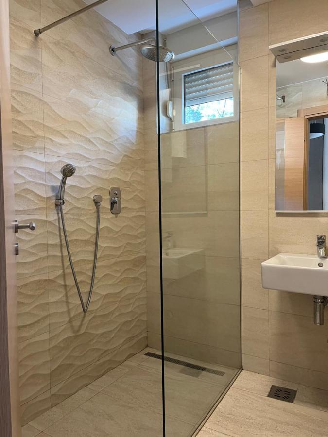 Atina Apartment, City Centre Budva ,Luxurious, Bright, Parking Luaran gambar
