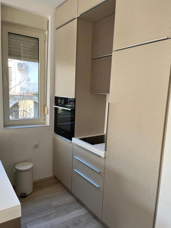 Atina Apartment, City Centre Budva ,Luxurious, Bright, Parking Luaran gambar