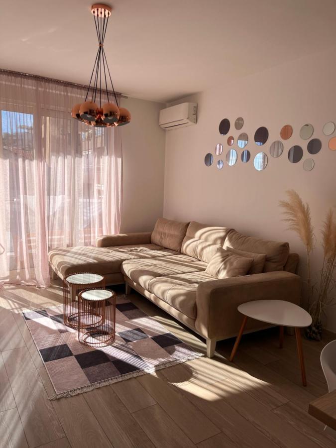 Atina Apartment, City Centre Budva ,Luxurious, Bright, Parking Luaran gambar